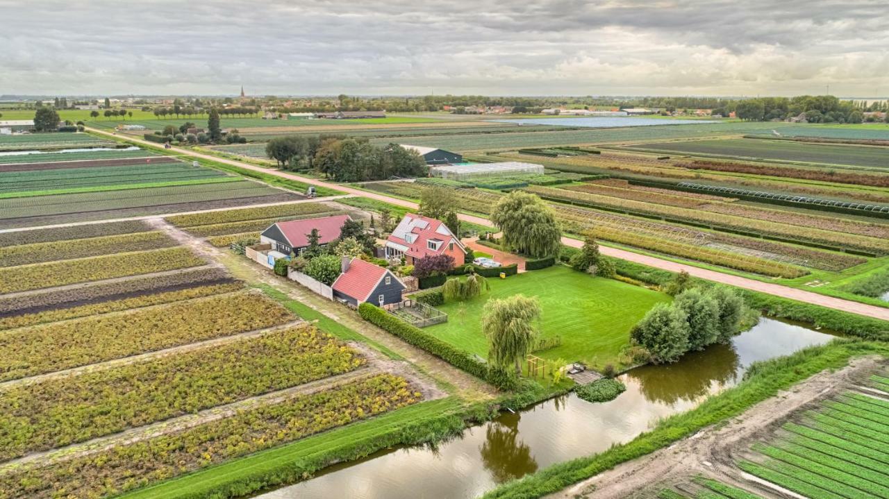 B&B “Te Warskip Bij Blokvis” Medemblik Exterior foto